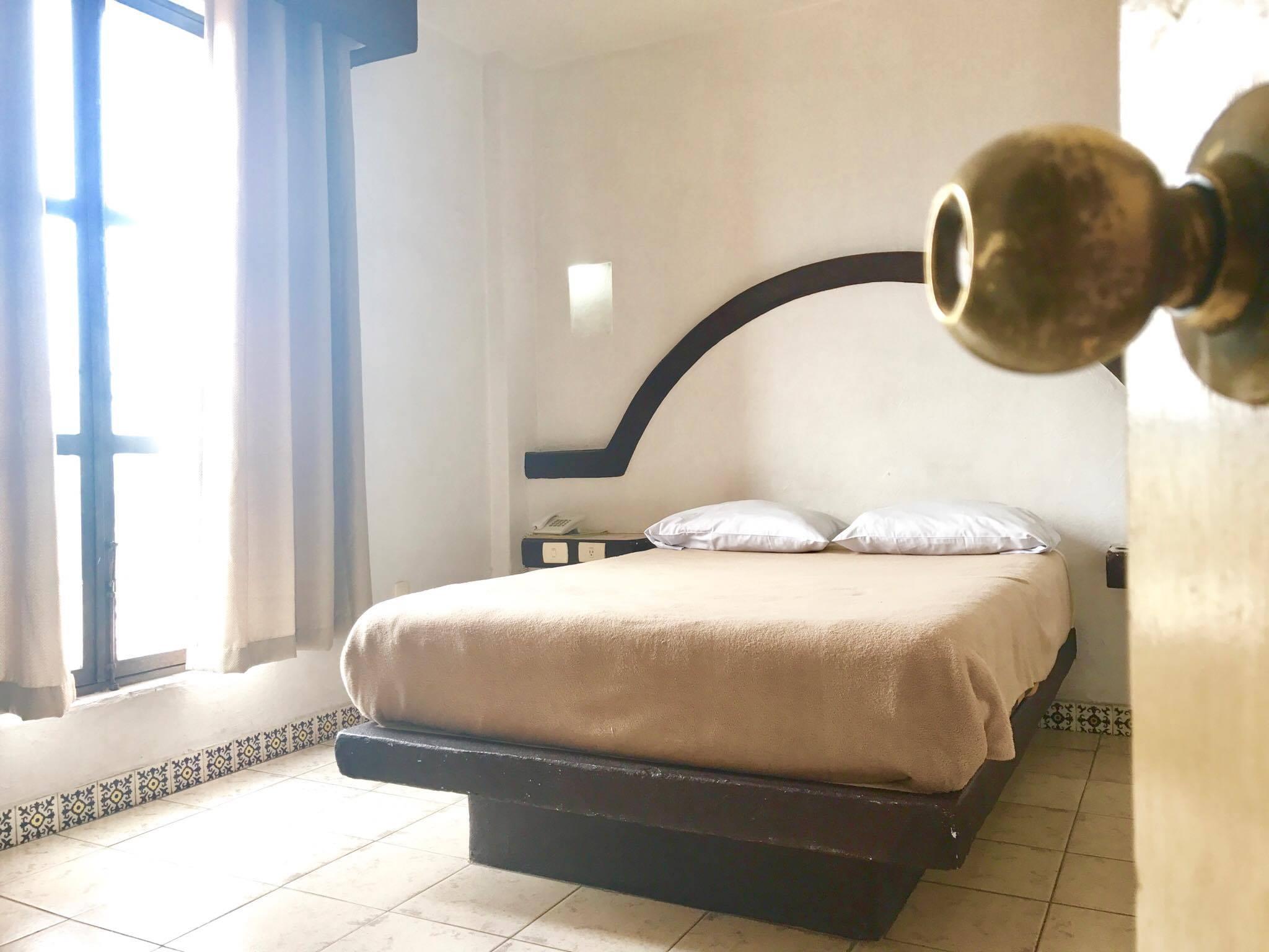 Hotel Plaza 莫雷利亚 外观 照片
