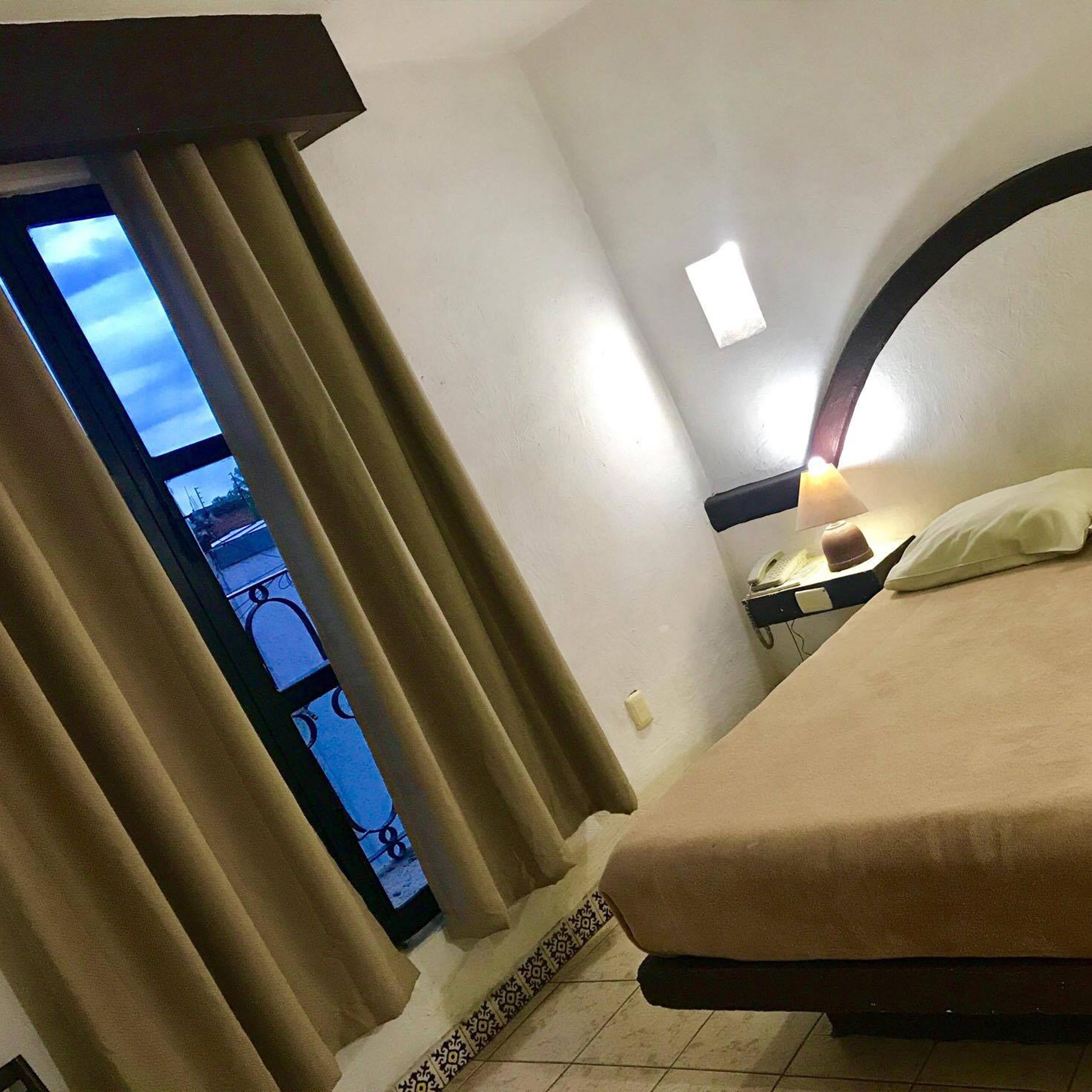 Hotel Plaza 莫雷利亚 外观 照片
