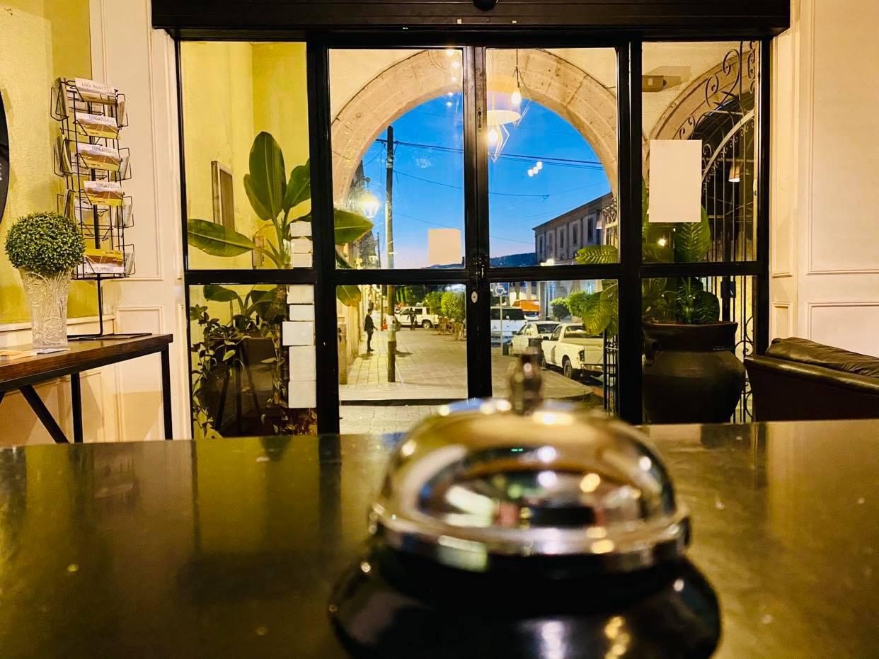 Hotel Plaza 莫雷利亚 外观 照片