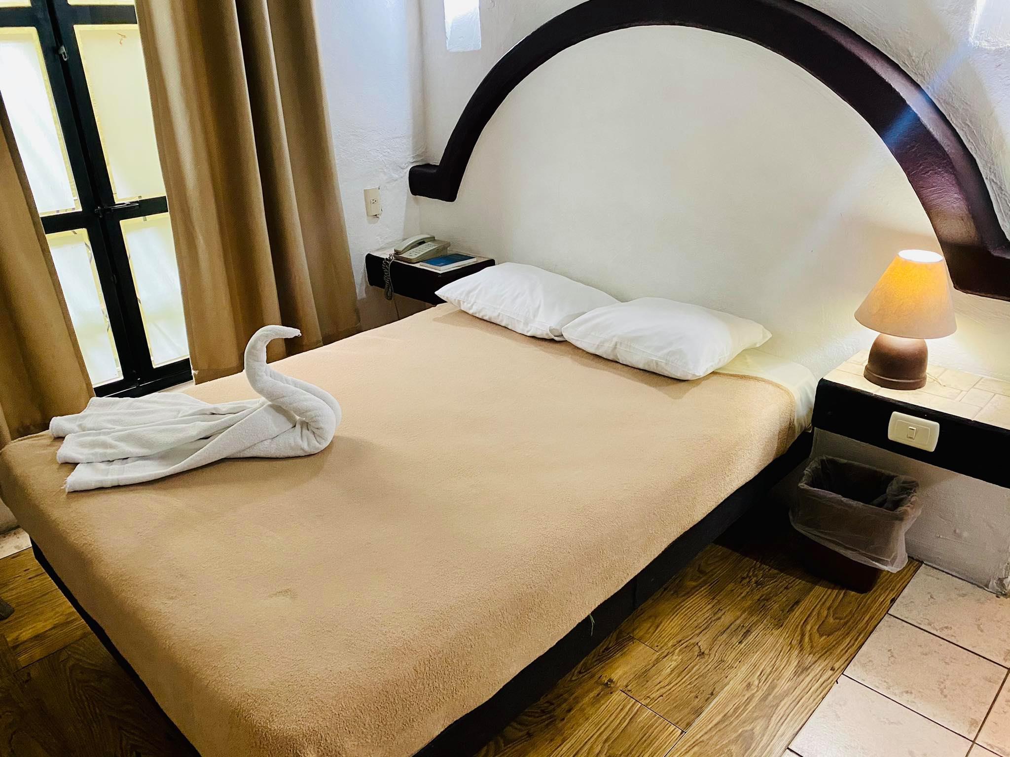 Hotel Plaza 莫雷利亚 外观 照片